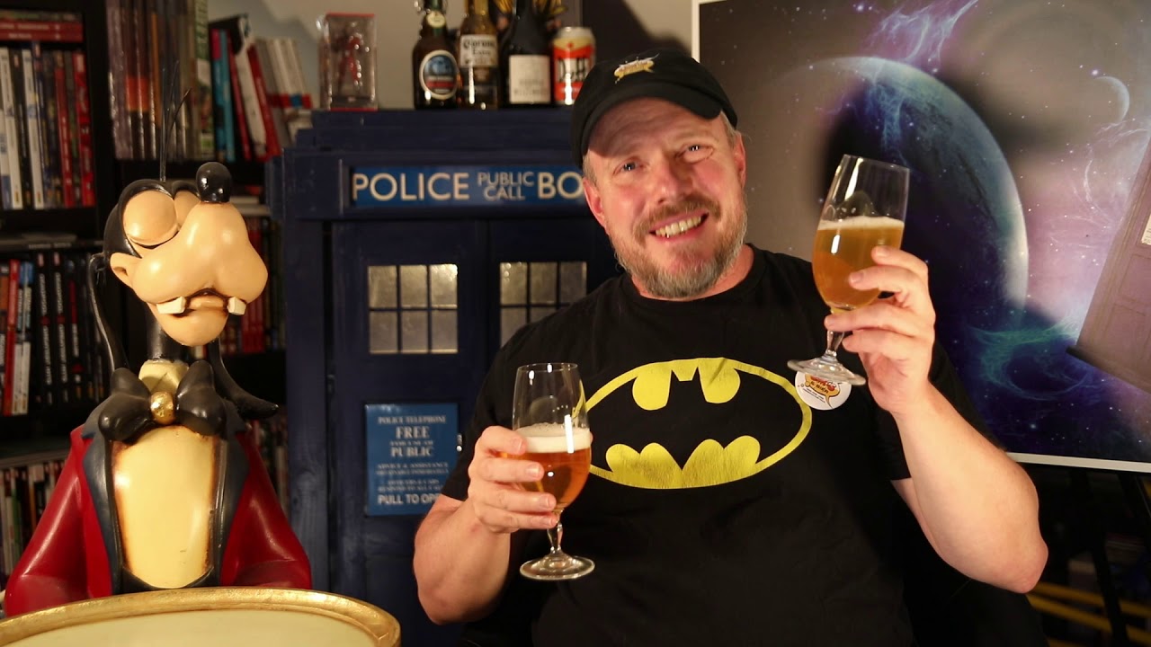 Du betrachtest gerade „Comics & Bier“-Clip aus dem Exil 01: „Superman vs Muhammad Ali“ / „Lucky Experience“