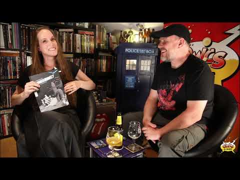 Du betrachtest gerade COMICS & BIER – DOPPELBOOK 11: DAS GEHEIMNIS DER QUANTENWELT & BATMAN und Biere von CRAFTBEE